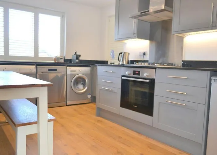 Delightful Dog Friendly Seaside Cottage In Shaldon Devon